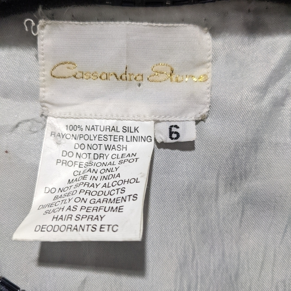 Cassandra Stone | Silk Beaded Jacket - Picture 4 of 9